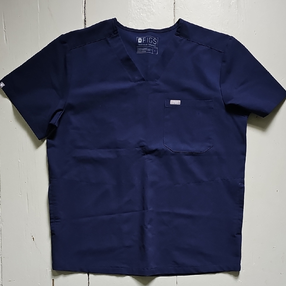 Figs Men's Navy Blue Scrub Top